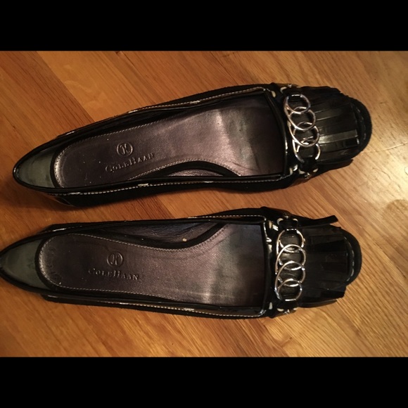 7.5 black Cole Hann flats with silver circles - Picture 3 of 3